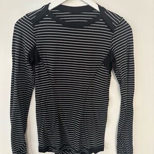 Lululemon Base Runner Top Black and White Striped Long Sleeve Top